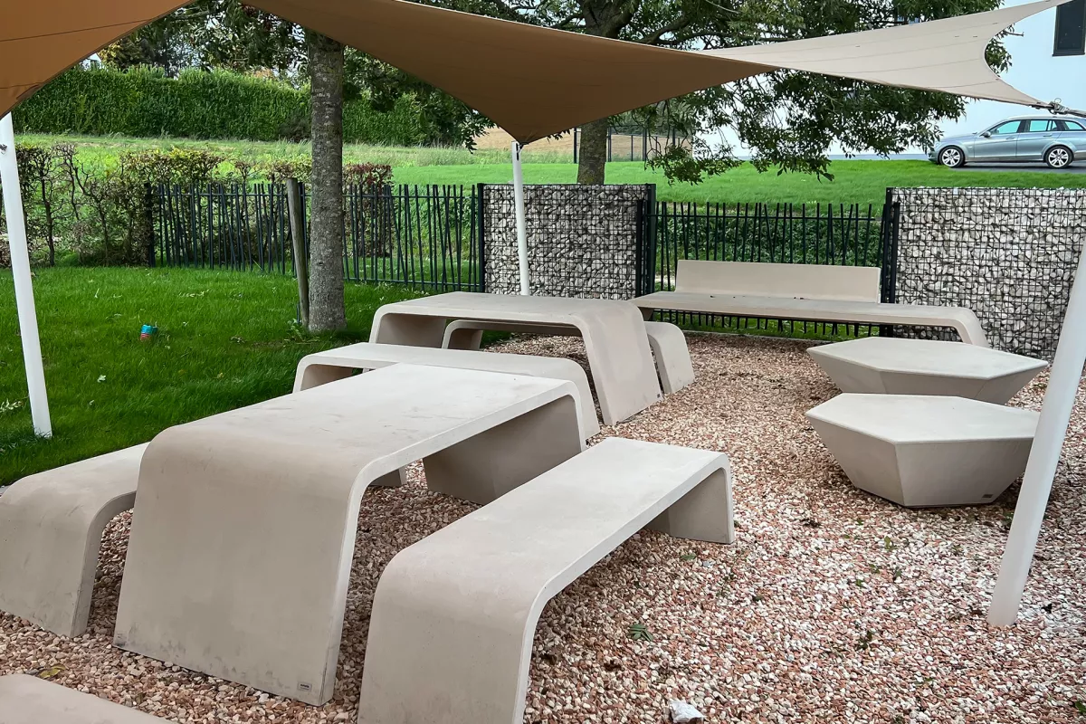 Panache Straatmeubilair Mobilier Urbain zitbank banc beton MIMETEC©