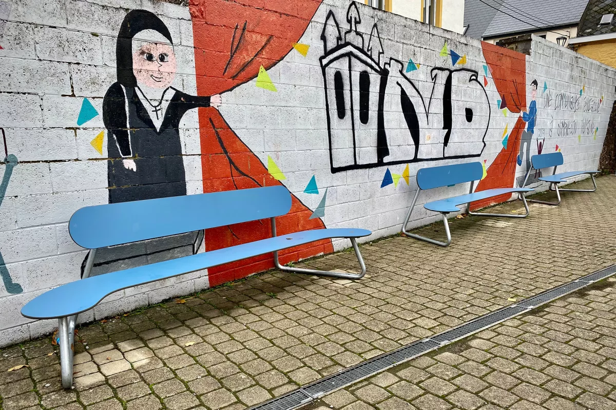 Panache Straatmeubilair Mobilier Urbain PLATEAU© zitbank banc Out-sider