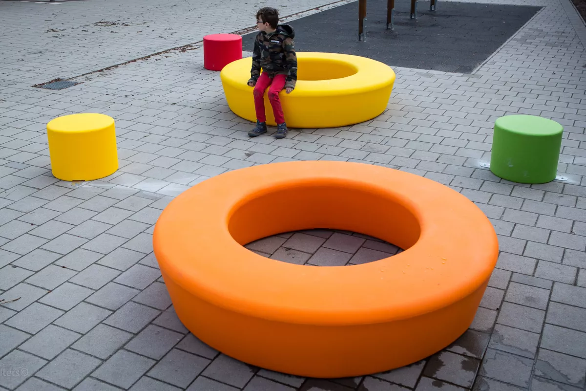 Immaculata school oostmalle Panache Straatmeubilair Mobilier Urbain zitbank banc Loop©