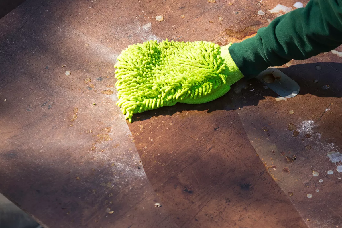 Hogedruklaminaat is waterafstotend en door het gladde oppervlak krijgen bacteriën geen kans zich te hechten aan het oppervlak