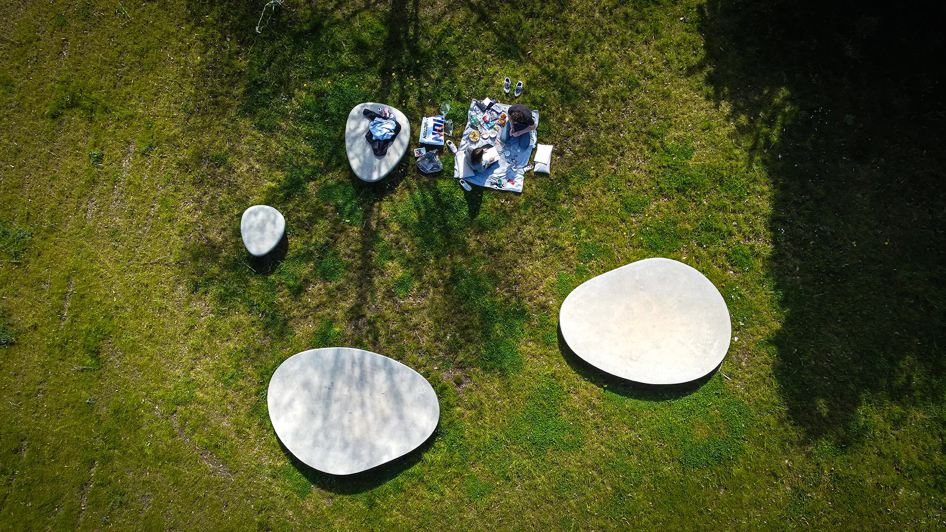 Panache Straatmeubilair Mobilier Urbain Zitelement Assise Nuvol Supercell