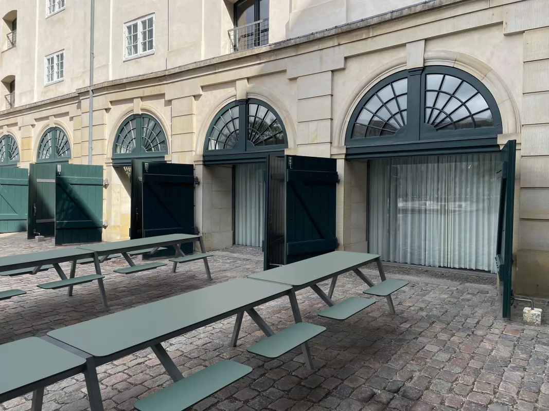 Panache Straatmeubilair Mobilier Urbain Picknicktafel Table de pique-nique ROOFUS© Miramondo