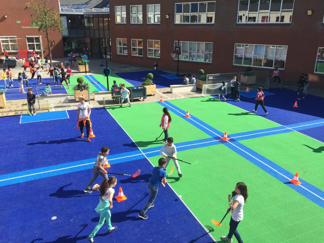 Panache straatmeubilair mobilier urbain sportvloer sol sportif Luka-Ku Sepcourt