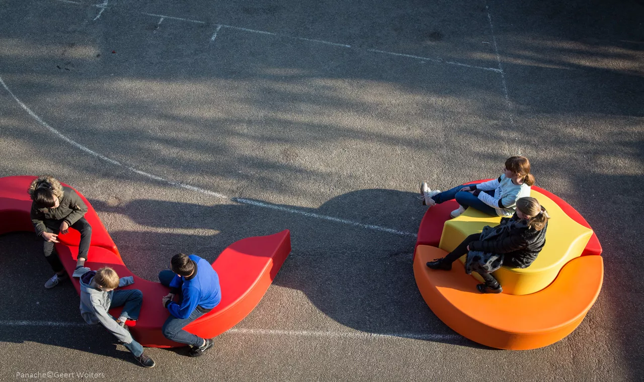 panache straat meubilair mobilier urbain speelplaatsmeubilair mobilier cours de recreation arabesque moonako