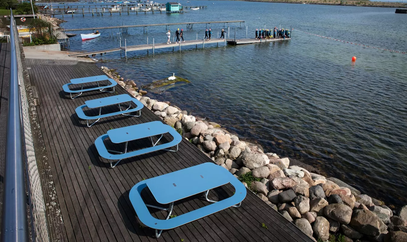 Panache Straatmeubilair Mobilier Urbain PLATEAU© picknicktafel table pique-nique Out-sider