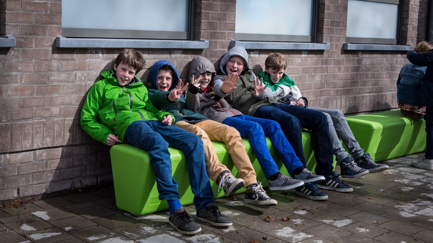 Immaculata school oostmalle Panache Straatmeubilair Mobilier Urbain zitbank banc Loop©