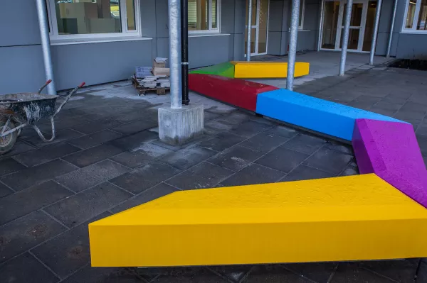 Panache Straatmeubilair Mobilier Urbain zitbank banc Coffin Lounge©